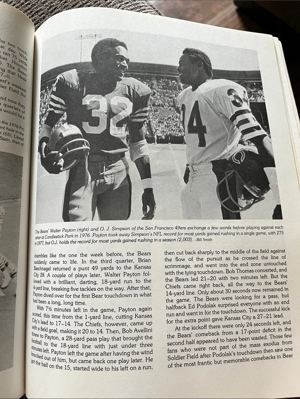 The Chicago Bears Illustrated History Book